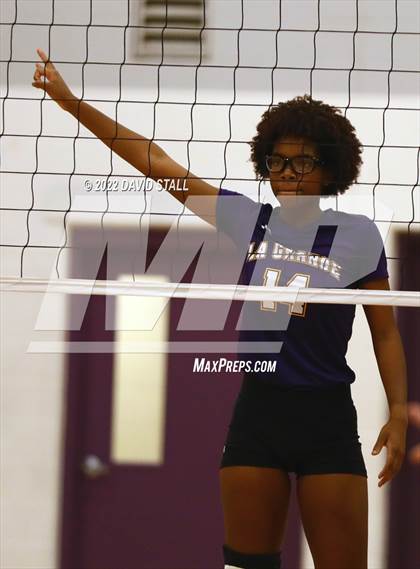 Thumbnail 3 in La Grange vs Salado (UIL 4A Area Playoff) photogallery.