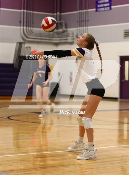 Thumbnail 2 in La Grange vs Salado (UIL 4A Area Playoff) photogallery.
