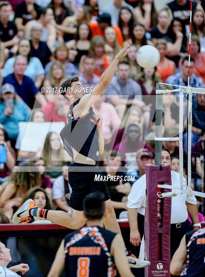Thumbnail 3 in Roseville vs. Whitney (CIF SJS D1 Final) photogallery.