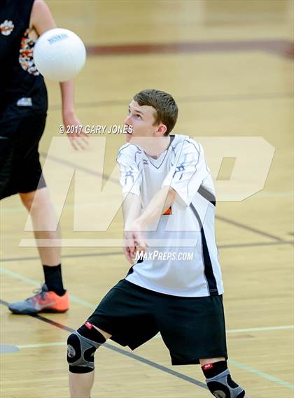 Thumbnail 2 in Roseville vs. Whitney (CIF SJS D1 Final) photogallery.