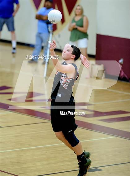 Thumbnail 2 in Roseville vs. Whitney (CIF SJS D1 Final) photogallery.