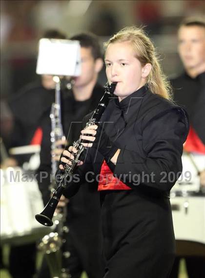 Thumbnail 3 in Tustin vs. Lutheran photogallery.