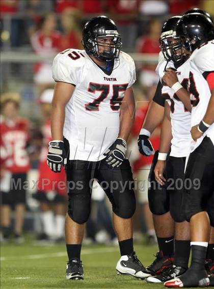 Thumbnail 3 in Tustin vs. Lutheran photogallery.