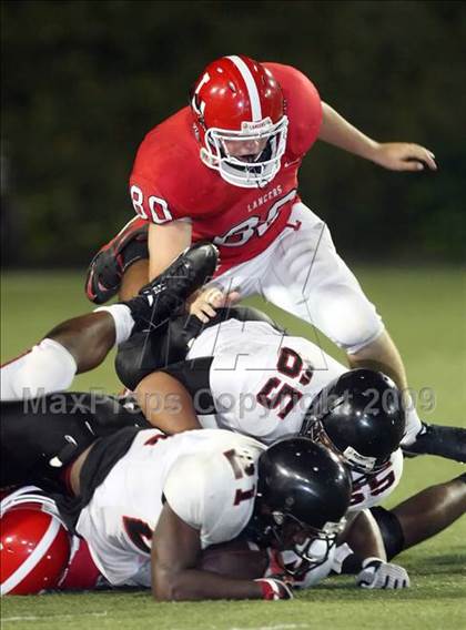 Thumbnail 3 in Tustin vs. Lutheran photogallery.