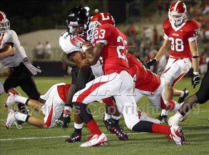 Thumbnail 3 in Tustin vs. Lutheran photogallery.