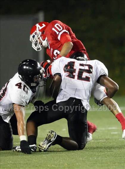 Thumbnail 1 in Tustin vs. Lutheran photogallery.