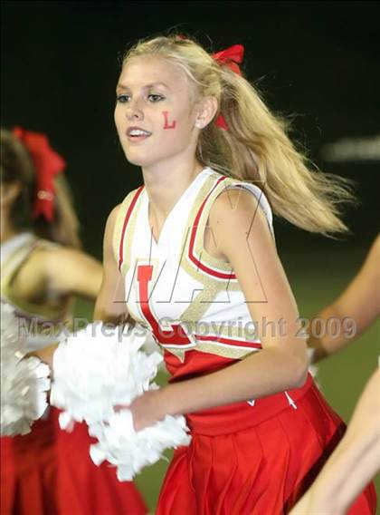 Thumbnail 1 in Tustin vs. Lutheran photogallery.