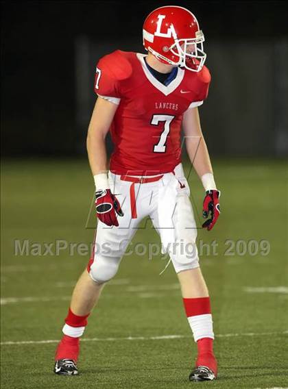 Thumbnail 1 in Tustin vs. Lutheran photogallery.