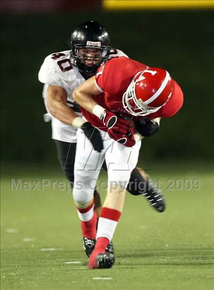 Thumbnail 2 in Tustin vs. Lutheran photogallery.