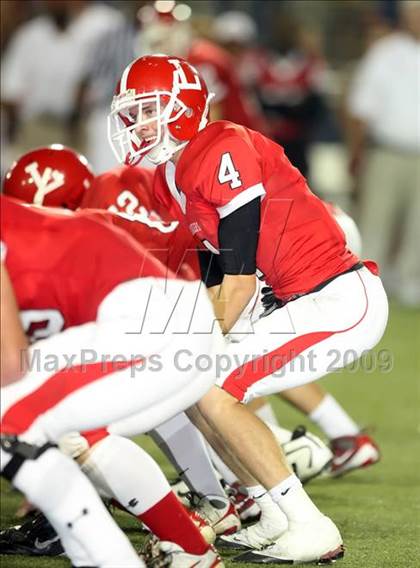 Thumbnail 2 in Tustin vs. Lutheran photogallery.