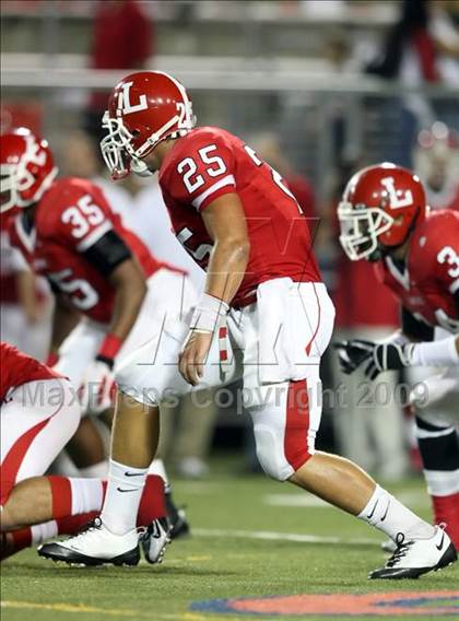 Thumbnail 1 in Tustin vs. Lutheran photogallery.