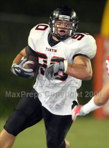 Thumbnail 2 in Tustin vs. Lutheran photogallery.