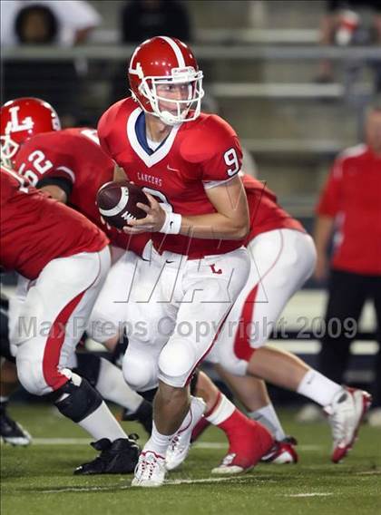 Thumbnail 3 in Tustin vs. Lutheran photogallery.