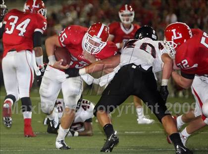Thumbnail 1 in Tustin vs. Lutheran photogallery.
