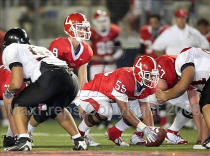Thumbnail 2 in Tustin vs. Lutheran photogallery.