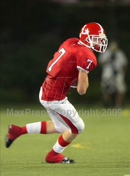 Thumbnail 1 in Tustin vs. Lutheran photogallery.
