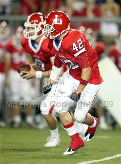 Thumbnail 1 in Tustin vs. Lutheran photogallery.
