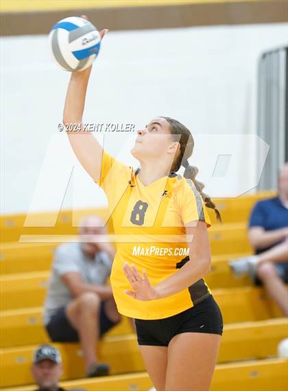 Thumbnail 1 in Walled Lake Northern @ Adams photogallery.