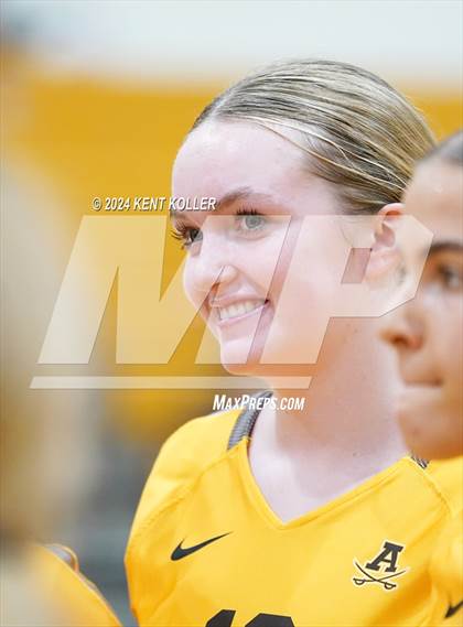 Thumbnail 1 in Walled Lake Northern @ Adams photogallery.