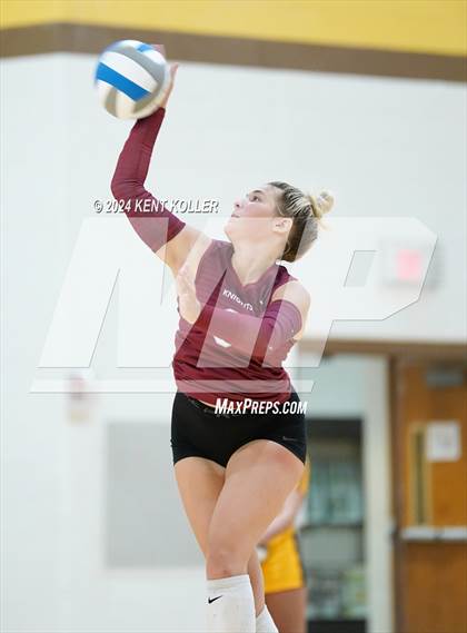 Thumbnail 1 in Walled Lake Northern @ Adams photogallery.