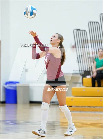 Thumbnail 3 in Walled Lake Northern @ Adams photogallery.