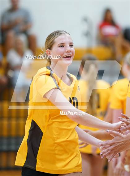 Thumbnail 3 in Walled Lake Northern @ Adams photogallery.