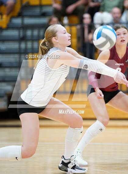 Thumbnail 2 in Walled Lake Northern @ Adams photogallery.