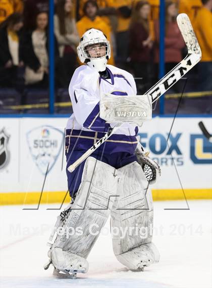 Thumbnail 2 in Christian Brothers vs DeSmet Jesuit (Challenge Cup Final) photogallery.