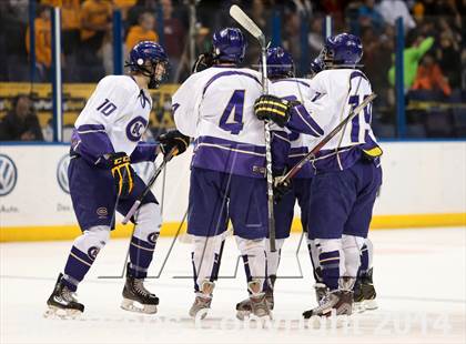 Thumbnail 2 in Christian Brothers vs DeSmet Jesuit (Challenge Cup Final) photogallery.