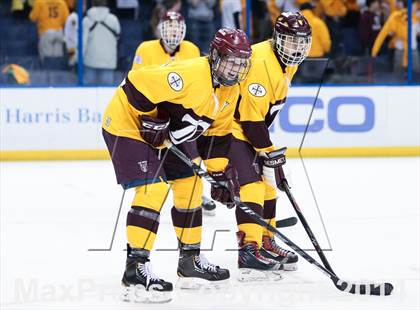 Thumbnail 2 in Christian Brothers vs DeSmet Jesuit (Challenge Cup Final) photogallery.