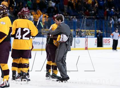 Thumbnail 3 in Christian Brothers vs DeSmet Jesuit (Challenge Cup Final) photogallery.