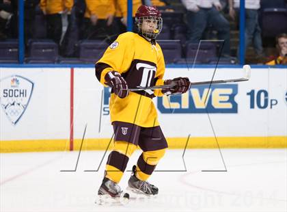 Thumbnail 3 in Christian Brothers vs DeSmet Jesuit (Challenge Cup Final) photogallery.
