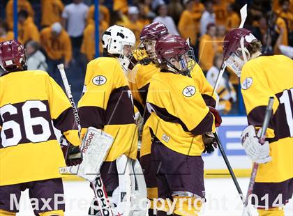 Thumbnail 2 in Christian Brothers vs DeSmet Jesuit (Challenge Cup Final) photogallery.