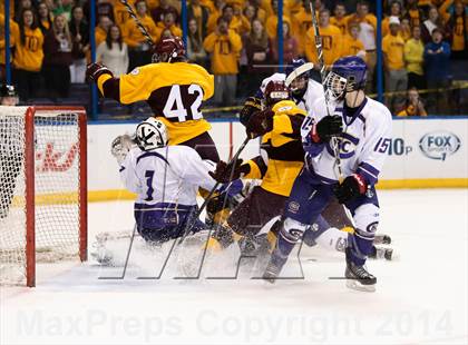 Thumbnail 2 in Christian Brothers vs DeSmet Jesuit (Challenge Cup Final) photogallery.
