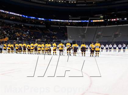 Thumbnail 2 in Christian Brothers vs DeSmet Jesuit (Challenge Cup Final) photogallery.