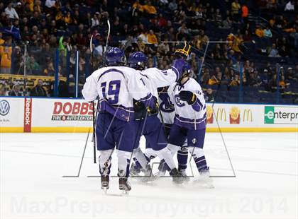 Thumbnail 2 in Christian Brothers vs DeSmet Jesuit (Challenge Cup Final) photogallery.