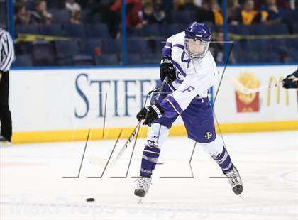 Thumbnail 2 in Christian Brothers vs DeSmet Jesuit (Challenge Cup Final) photogallery.
