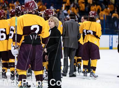 Thumbnail 2 in Christian Brothers vs DeSmet Jesuit (Challenge Cup Final) photogallery.