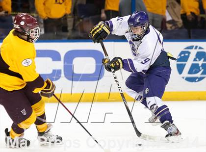 Thumbnail 2 in Christian Brothers vs DeSmet Jesuit (Challenge Cup Final) photogallery.
