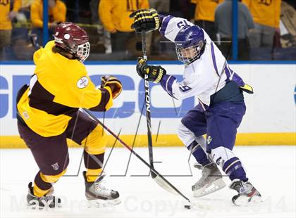 Thumbnail 1 in Christian Brothers vs DeSmet Jesuit (Challenge Cup Final) photogallery.