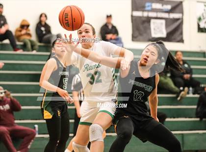 Thumbnail 2 in St. Mary's vs. Pinewood (Ionescu Showcase) photogallery.