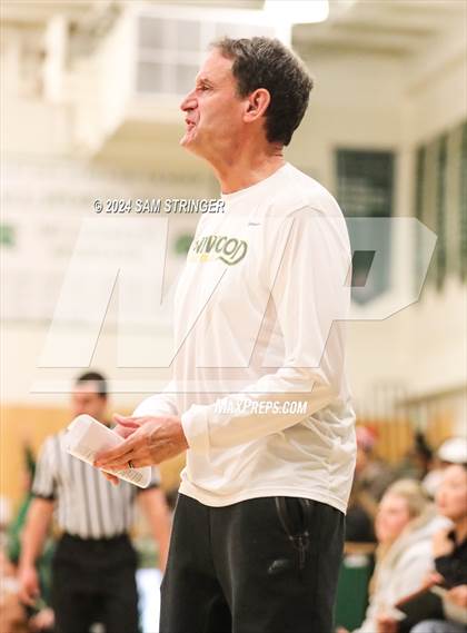 Thumbnail 1 in St. Mary's vs. Pinewood (Ionescu Showcase) photogallery.
