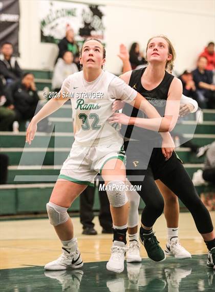 Thumbnail 2 in St. Mary's vs. Pinewood (Ionescu Showcase) photogallery.