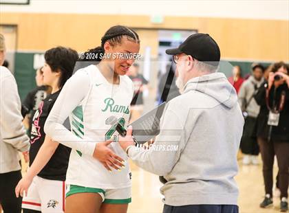 Thumbnail 2 in St. Mary's vs. Pinewood (Ionescu Showcase) photogallery.