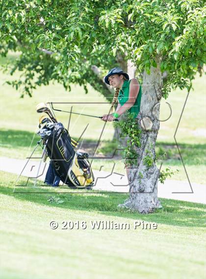 Thumbnail 2 in Section 9 Championship (Day 2) photogallery.