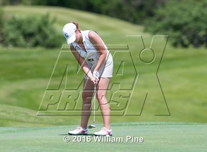 Thumbnail 3 in Section 9 Championship (Day 2) photogallery.