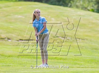 Thumbnail 2 in Section 9 Championship (Day 2) photogallery.