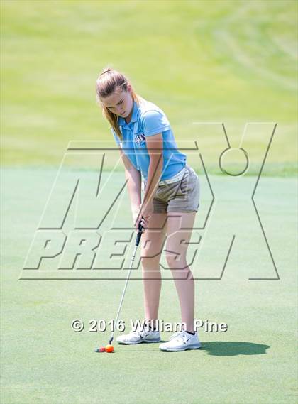 Thumbnail 3 in Section 9 Championship (Day 2) photogallery.