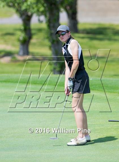 Thumbnail 1 in Section 9 Championship (Day 2) photogallery.