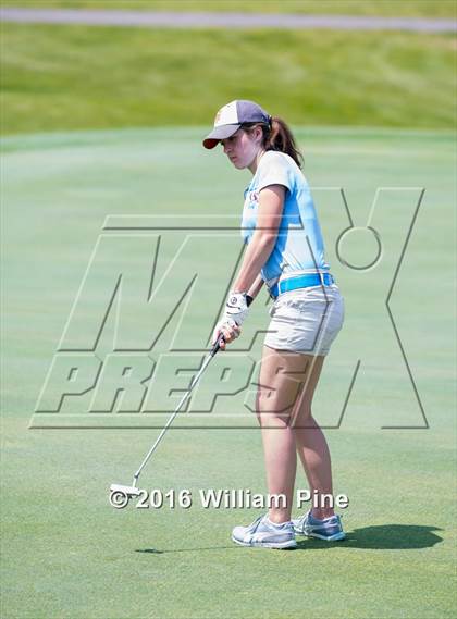Thumbnail 2 in Section 9 Championship (Day 2) photogallery.